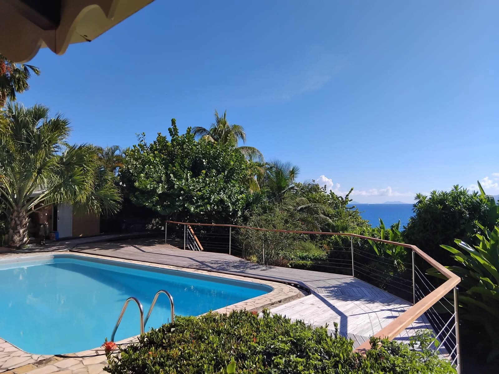 Garde-corps inox EGCM Caraibes — réalisation 1
